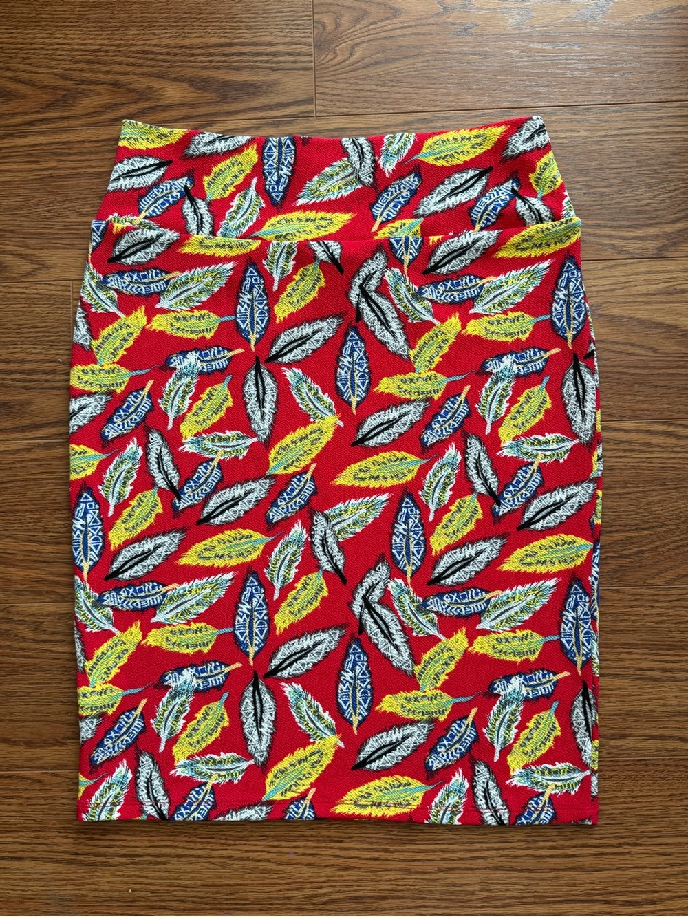 LuLaRoe Red Feather-Print Pencil Skirt - Women's